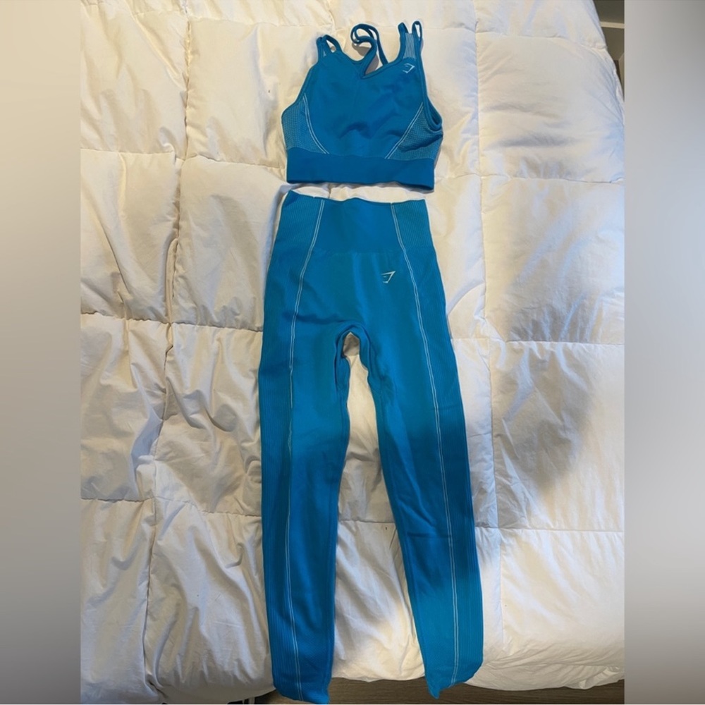 Gymshark blue seamless set